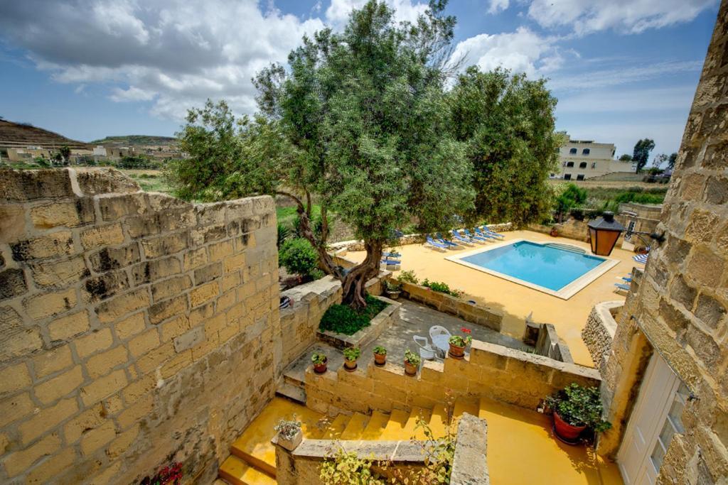 Villa Razzett Ghasri Exterior foto
